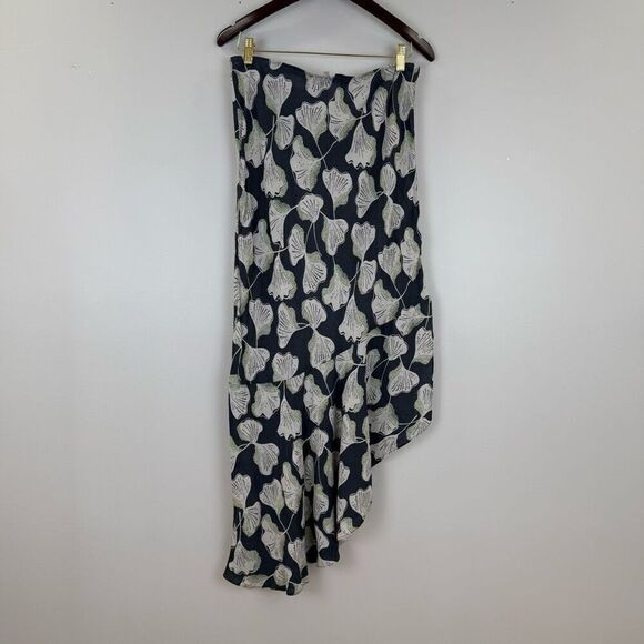 Charli Yvonne Skirt 💙 - Picture 7 of 8